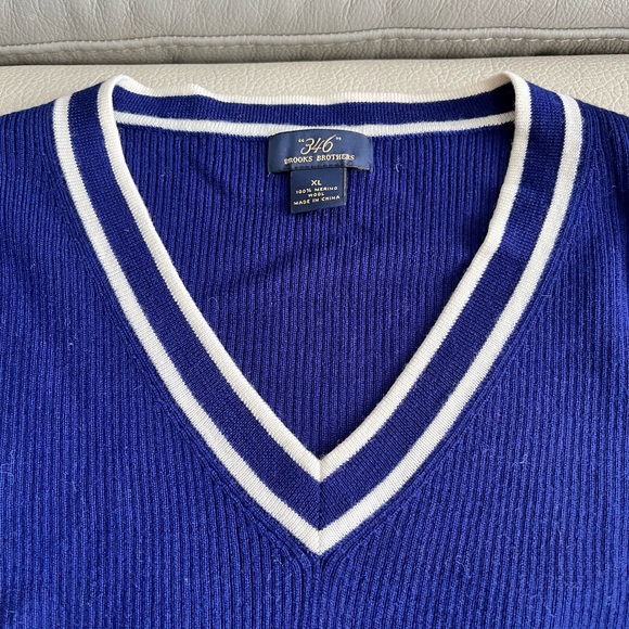 NWOT - Brooks Brothers Women’s 100% Merino Wool 3/4 Sleeve Sweater - Size XL - Picture 3 of 4